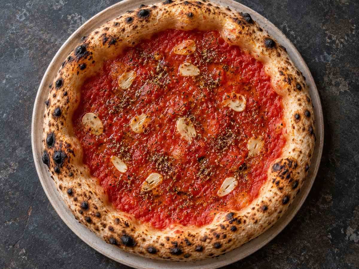 Marinara — Paradižnik, česen, origano, oljčno olje